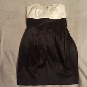 short, strapless party/ dance dress